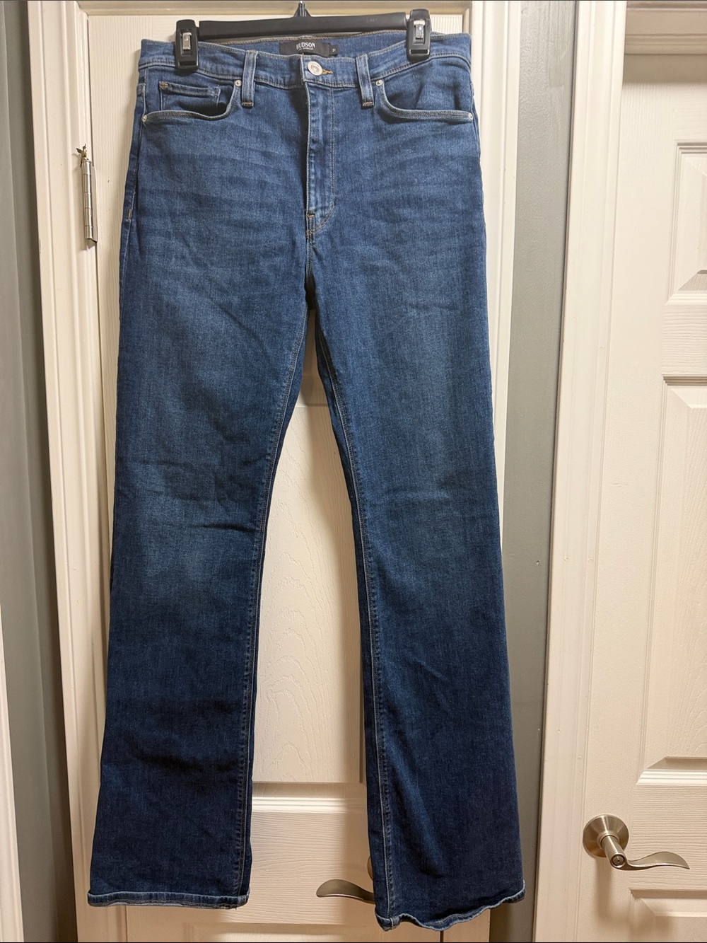 Hudson size 31 bootcut flare leg Jean